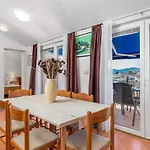 Apartments By The Sea Tisno, Murter - 3209 Apartment Tisno