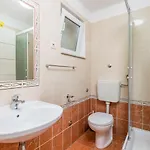 Apartment Apartments By The Sea Tisno, Murter - 3209